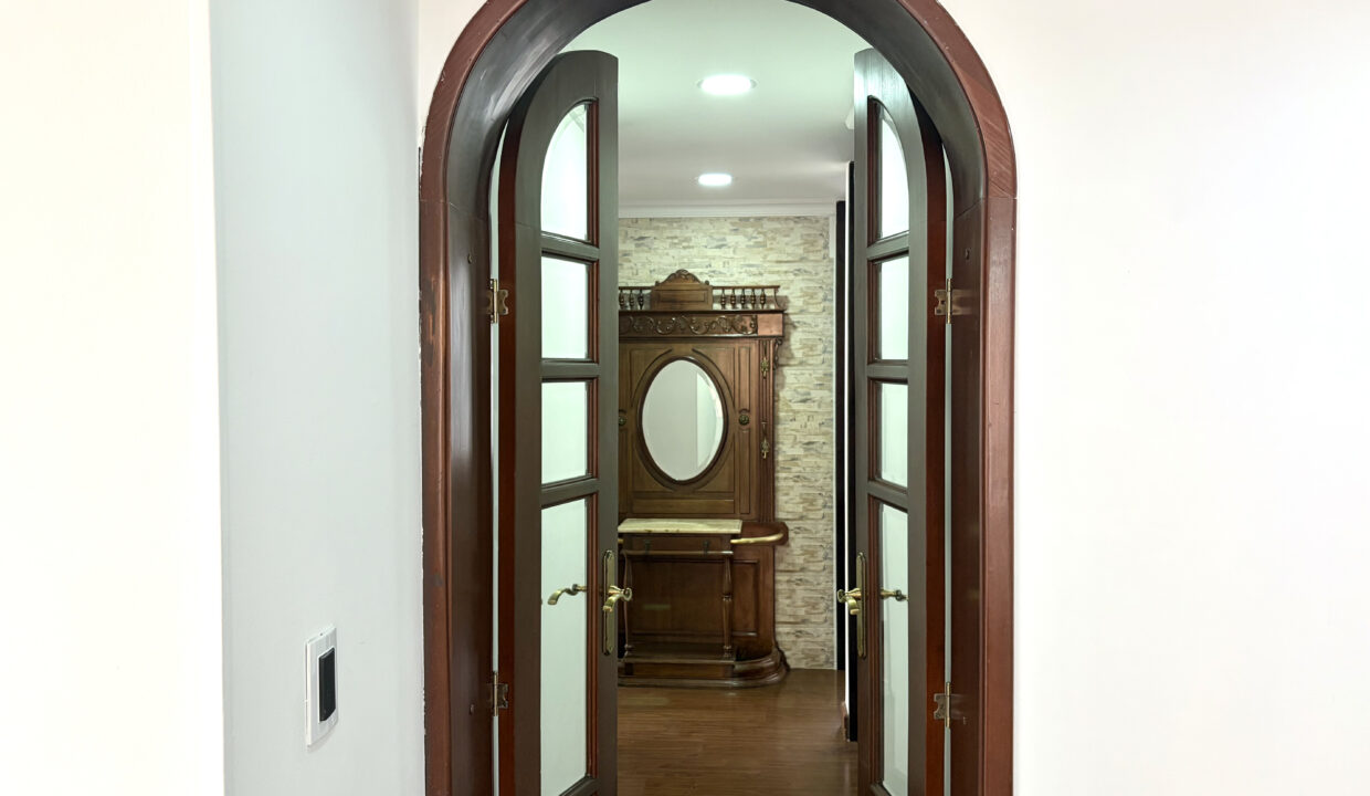 hall-calleja-norte-venta