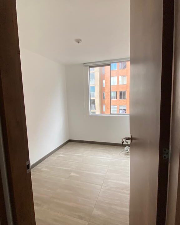 1.706 Apartamento altavista....