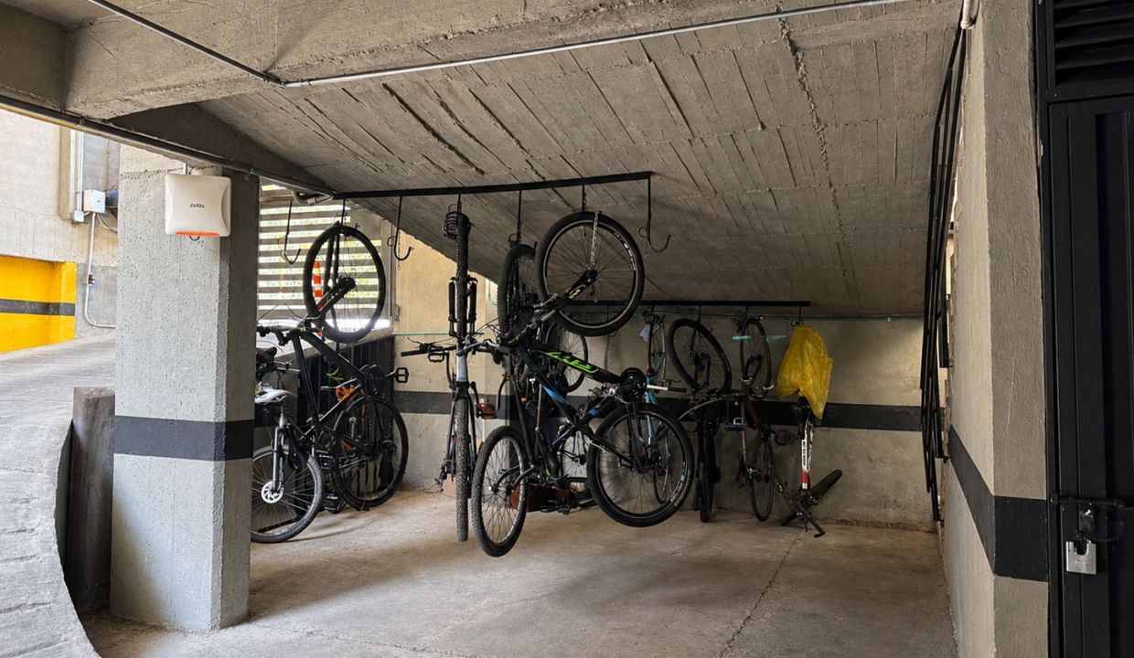 apartaestudio-arriendo-san-luis-bogota-bicicletero
